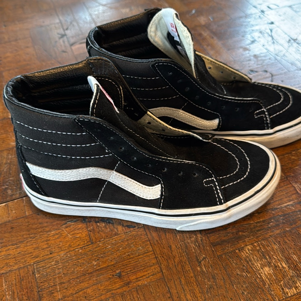 Girls Vans high tops size 4